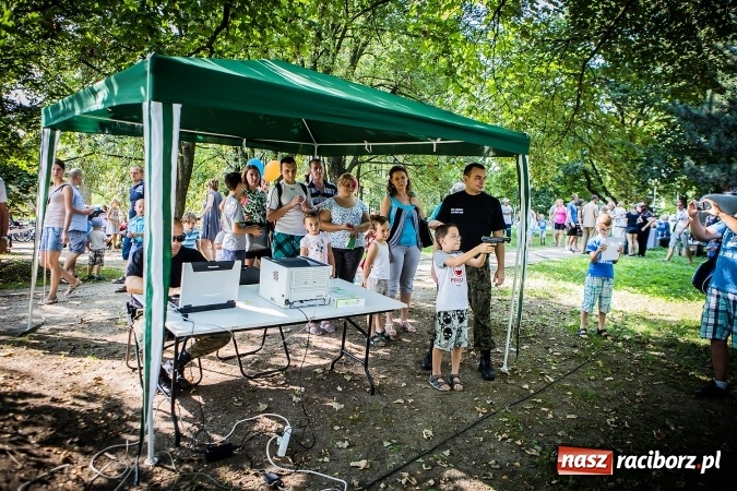 Zdjęcie w galerii na portalu naszraciborz.pl: IV Bajkowy Park. Zapełniliśmy bulwary z plażą. Dziękujemy serdecznie za wspólną zabawę wiadomości z regionu