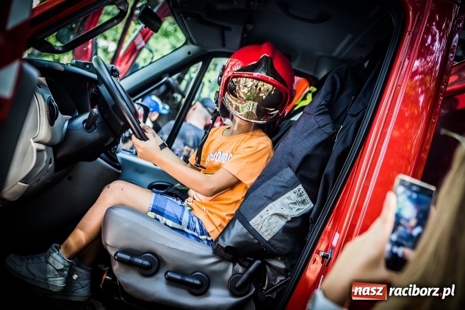 Zdjęcie w galerii na portalu naszraciborz.pl: IV Bajkowy Park. Zapełniliśmy bulwary z plażą. Dziękujemy serdecznie za wspólną zabawę wiadomości z regionu