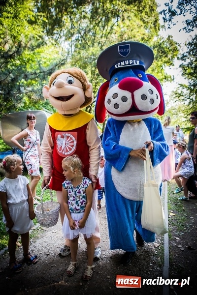 Zdjęcie w galerii na portalu naszraciborz.pl: IV Bajkowy Park. Zapełniliśmy bulwary z plażą. Dziękujemy serdecznie za wspólną zabawę wiadomości z regionu
