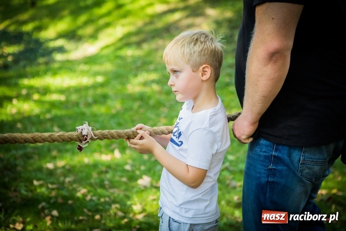 Zdjęcie w galerii na portalu naszraciborz.pl: IV Bajkowy Park. Zapełniliśmy bulwary z plażą. Dziękujemy serdecznie za wspólną zabawę wiadomości z regionu