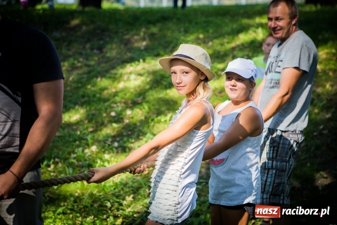 Zdjęcie w galerii na portalu naszraciborz.pl: IV Bajkowy Park. Zapełniliśmy bulwary z plażą. Dziękujemy serdecznie za wspólną zabawę wiadomości z regionu