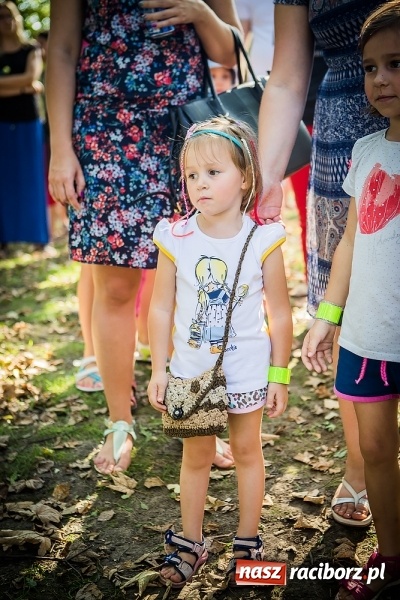 Zdjęcie w galerii na portalu naszraciborz.pl: IV Bajkowy Park. Zapełniliśmy bulwary z plażą. Dziękujemy serdecznie za wspólną zabawę wiadomości z regionu