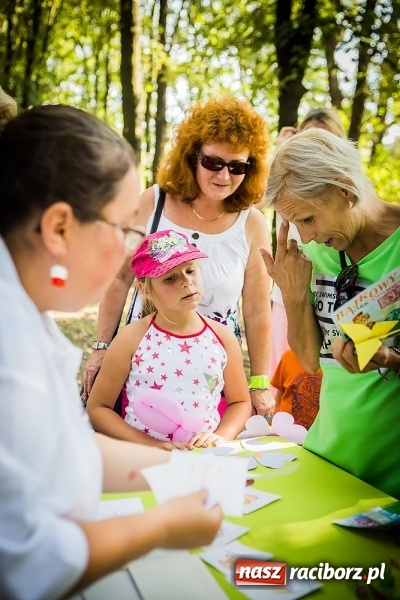 Zdjęcie w galerii na portalu naszraciborz.pl: IV Bajkowy Park. Zapełniliśmy bulwary z plażą. Dziękujemy serdecznie za wspólną zabawę wiadomości z regionu