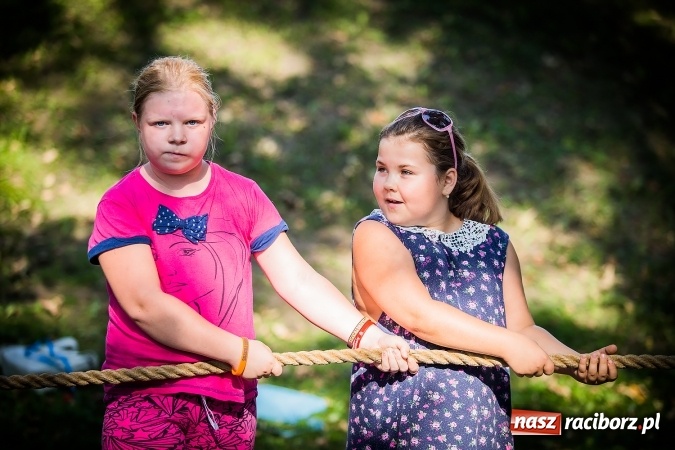 Zdjęcie w galerii na portalu naszraciborz.pl: IV Bajkowy Park. Zapełniliśmy bulwary z plażą. Dziękujemy serdecznie za wspólną zabawę wiadomości z regionu