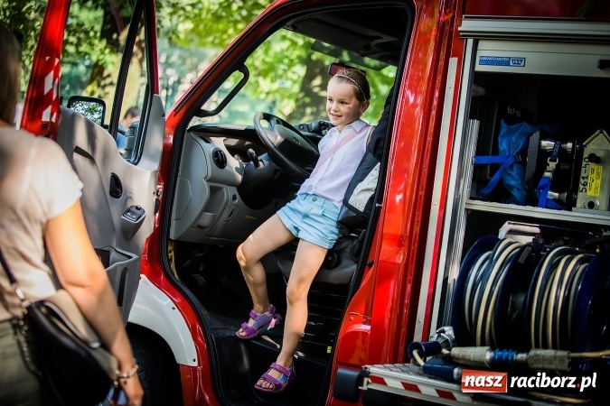 Zdjęcie w galerii na portalu naszraciborz.pl: IV Bajkowy Park. Zapełniliśmy bulwary z plażą. Dziękujemy serdecznie za wspólną zabawę wiadomości z regionu