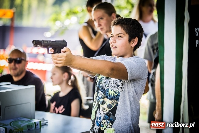 Zdjęcie w galerii na portalu naszraciborz.pl: IV Bajkowy Park. Zapełniliśmy bulwary z plażą. Dziękujemy serdecznie za wspólną zabawę wiadomości z regionu