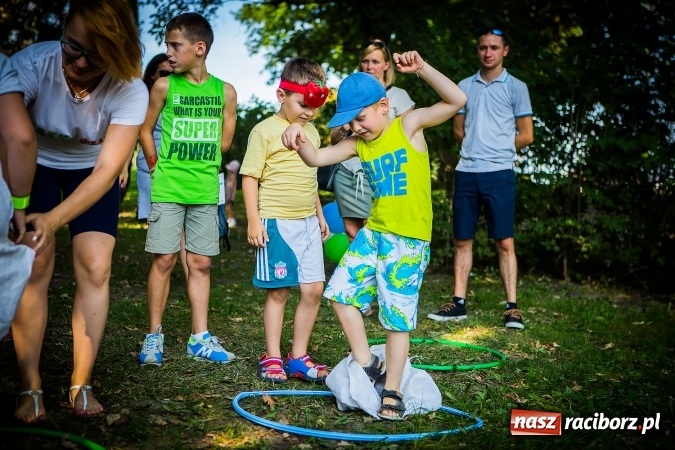 Zdjęcie w galerii na portalu naszraciborz.pl: IV Bajkowy Park. Zapełniliśmy bulwary z plażą. Dziękujemy serdecznie za wspólną zabawę wiadomości z regionu