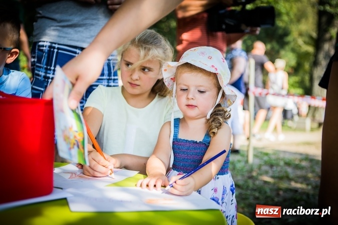 Zdjęcie w galerii na portalu naszraciborz.pl: IV Bajkowy Park. Zapełniliśmy bulwary z plażą. Dziękujemy serdecznie za wspólną zabawę wiadomości z regionu