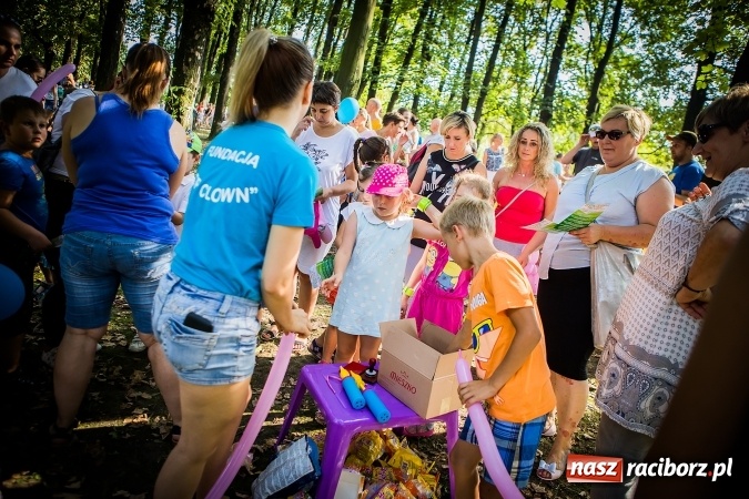 Zdjęcie w galerii na portalu naszraciborz.pl: IV Bajkowy Park. Zapełniliśmy bulwary z plażą. Dziękujemy serdecznie za wspólną zabawę wiadomości z regionu