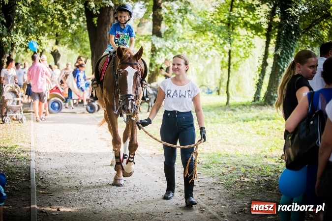 Zdjęcie w galerii na portalu naszraciborz.pl: IV Bajkowy Park. Zapełniliśmy bulwary z plażą. Dziękujemy serdecznie za wspólną zabawę wiadomości z regionu