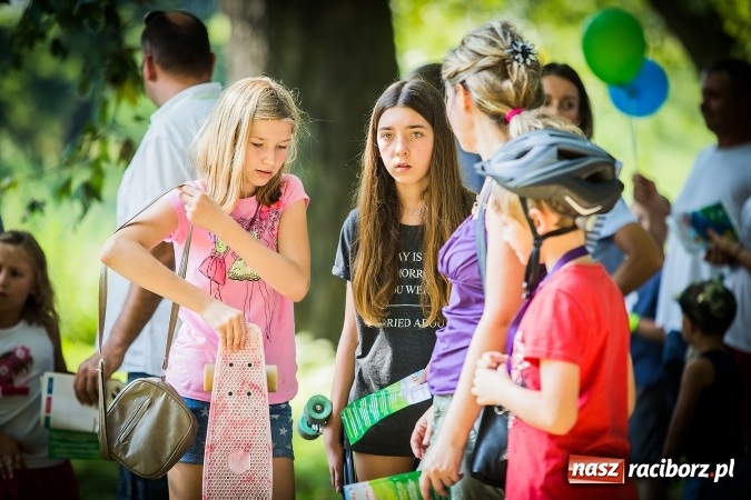 Zdjęcie w galerii na portalu naszraciborz.pl: IV Bajkowy Park. Zapełniliśmy bulwary z plażą. Dziękujemy serdecznie za wspólną zabawę wiadomości z regionu