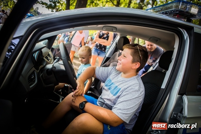 Zdjęcie w galerii na portalu naszraciborz.pl: IV Bajkowy Park. Zapełniliśmy bulwary z plażą. Dziękujemy serdecznie za wspólną zabawę wiadomości z regionu