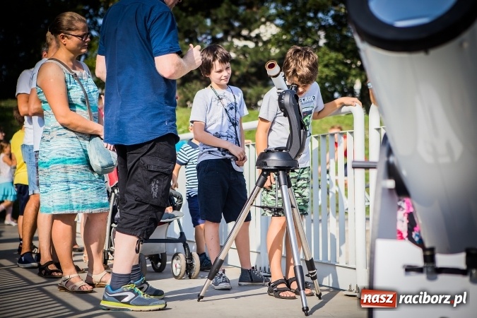 Zdjęcie w galerii na portalu naszraciborz.pl: IV Bajkowy Park. Zapełniliśmy bulwary z plażą. Dziękujemy serdecznie za wspólną zabawę wiadomości z regionu