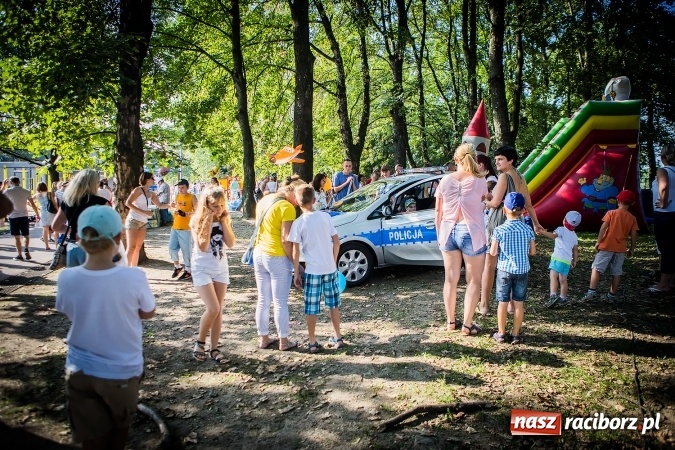 Zdjęcie w galerii na portalu naszraciborz.pl: IV Bajkowy Park. Zapełniliśmy bulwary z plażą. Dziękujemy serdecznie za wspólną zabawę wiadomości z regionu