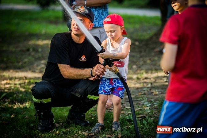 Zdjęcie w galerii na portalu naszraciborz.pl: IV Bajkowy Park. Zapełniliśmy bulwary z plażą. Dziękujemy serdecznie za wspólną zabawę wiadomości z regionu