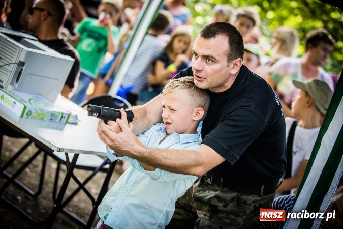 Zdjęcie w galerii na portalu naszraciborz.pl: IV Bajkowy Park. Zapełniliśmy bulwary z plażą. Dziękujemy serdecznie za wspólną zabawę wiadomości z regionu