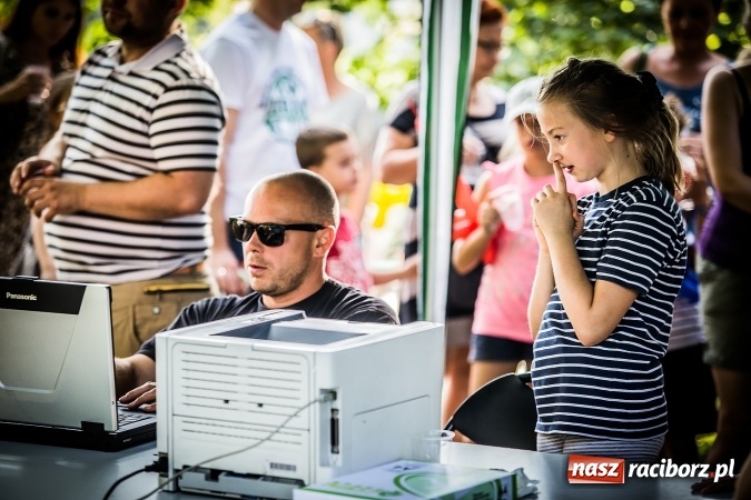Zdjęcie w galerii na portalu naszraciborz.pl: IV Bajkowy Park. Zapełniliśmy bulwary z plażą. Dziękujemy serdecznie za wspólną zabawę wiadomości z regionu
