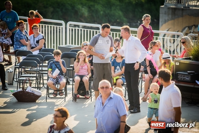 Zdjęcie w galerii na portalu naszraciborz.pl: IV Bajkowy Park. Zapełniliśmy bulwary z plażą. Dziękujemy serdecznie za wspólną zabawę wiadomości z regionu