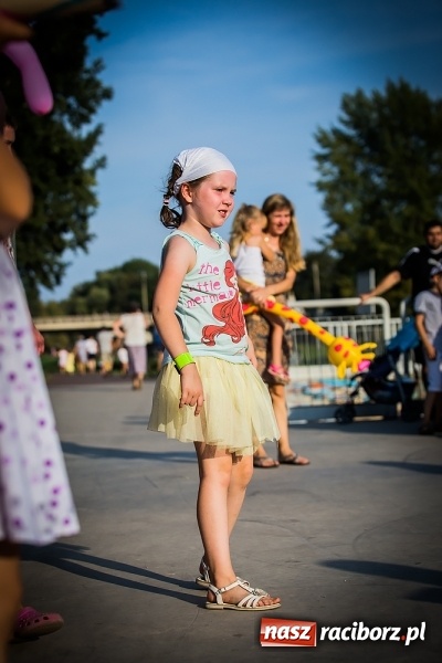 Zdjęcie w galerii na portalu naszraciborz.pl: IV Bajkowy Park. Zapełniliśmy bulwary z plażą. Dziękujemy serdecznie za wspólną zabawę wiadomości z regionu