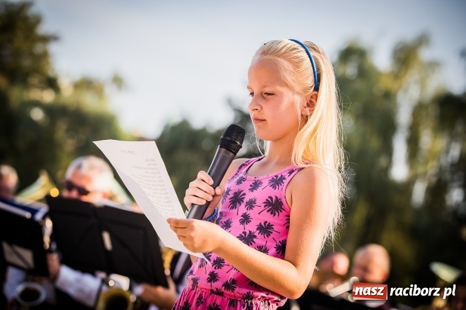 Zdjęcie w galerii na portalu naszraciborz.pl: IV Bajkowy Park. Zapełniliśmy bulwary z plażą. Dziękujemy serdecznie za wspólną zabawę wiadomości z regionu