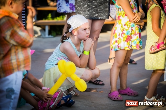 Zdjęcie w galerii na portalu naszraciborz.pl: IV Bajkowy Park. Zapełniliśmy bulwary z plażą. Dziękujemy serdecznie za wspólną zabawę wiadomości z regionu
