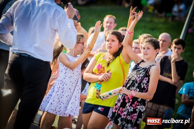 Zdjęcie w galerii na portalu naszraciborz.pl: IV Bajkowy Park. Zapełniliśmy bulwary z plażą. Dziękujemy serdecznie za wspólną zabawę wiadomości z regionu