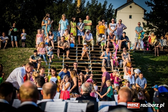 Zdjęcie w galerii na portalu naszraciborz.pl: IV Bajkowy Park. Zapełniliśmy bulwary z plażą. Dziękujemy serdecznie za wspólną zabawę wiadomości z regionu