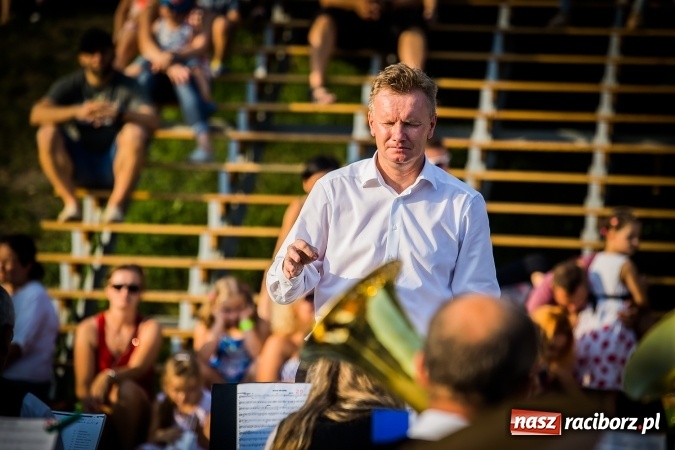 Zdjęcie w galerii na portalu naszraciborz.pl: IV Bajkowy Park. Zapełniliśmy bulwary z plażą. Dziękujemy serdecznie za wspólną zabawę wiadomości z regionu