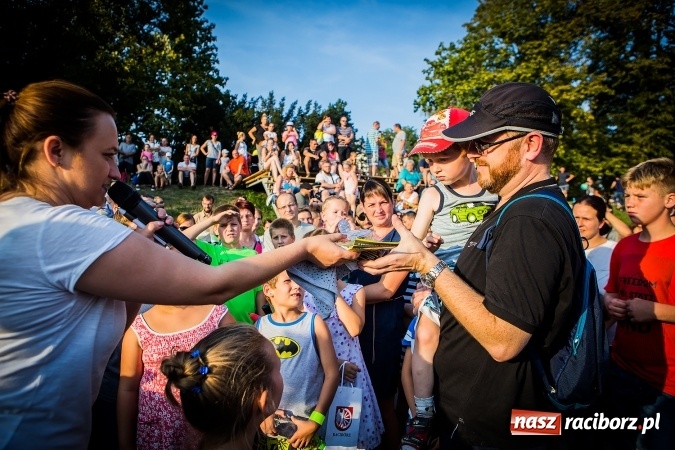 Zdjęcie w galerii na portalu naszraciborz.pl: IV Bajkowy Park. Zapełniliśmy bulwary z plażą. Dziękujemy serdecznie za wspólną zabawę wiadomości z regionu