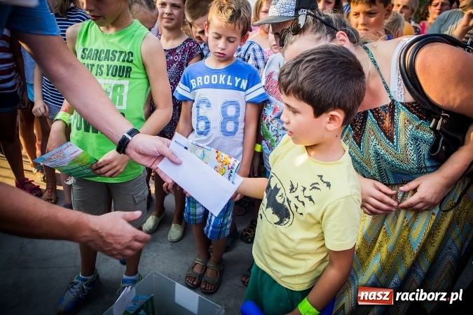 Zdjęcie w galerii na portalu naszraciborz.pl: IV Bajkowy Park. Zapełniliśmy bulwary z plażą. Dziękujemy serdecznie za wspólną zabawę wiadomości z regionu