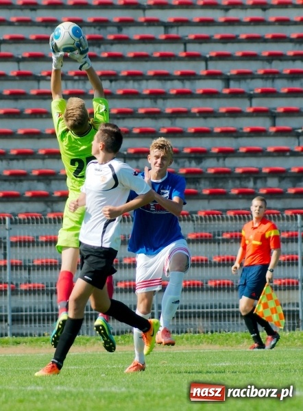 Zdjęcie w galerii na portalu naszraciborz.pl: Inauguracyjny remis Unitów w starciu z Czarnymi Sosnowiec wiadomości z regionu