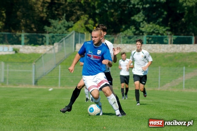 Zdjęcie w galerii na portalu naszraciborz.pl: Inauguracyjny remis Unitów w starciu z Czarnymi Sosnowiec wiadomości z regionu