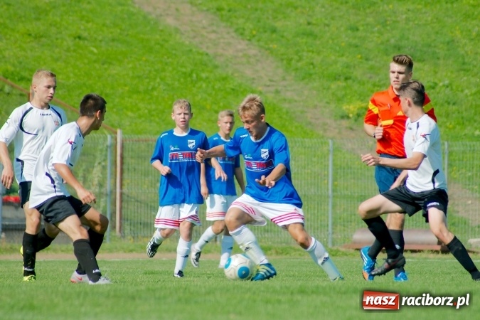 Zdjęcie w galerii na portalu naszraciborz.pl: Inauguracyjny remis Unitów w starciu z Czarnymi Sosnowiec wiadomości z regionu