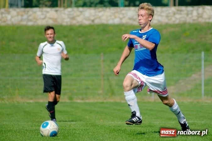 Zdjęcie w galerii na portalu naszraciborz.pl: Inauguracyjny remis Unitów w starciu z Czarnymi Sosnowiec wiadomości z regionu