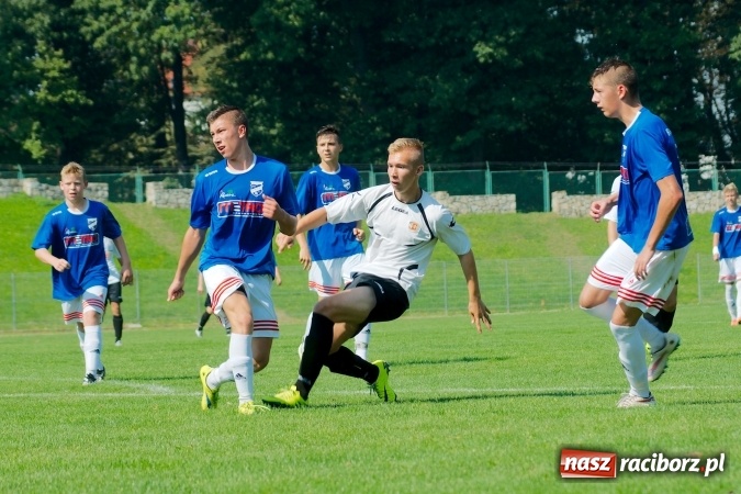 Zdjęcie w galerii na portalu naszraciborz.pl: Inauguracyjny remis Unitów w starciu z Czarnymi Sosnowiec wiadomości z regionu