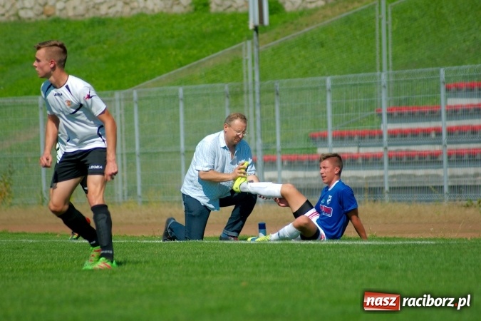 Zdjęcie w galerii na portalu naszraciborz.pl: Inauguracyjny remis Unitów w starciu z Czarnymi Sosnowiec wiadomości z regionu