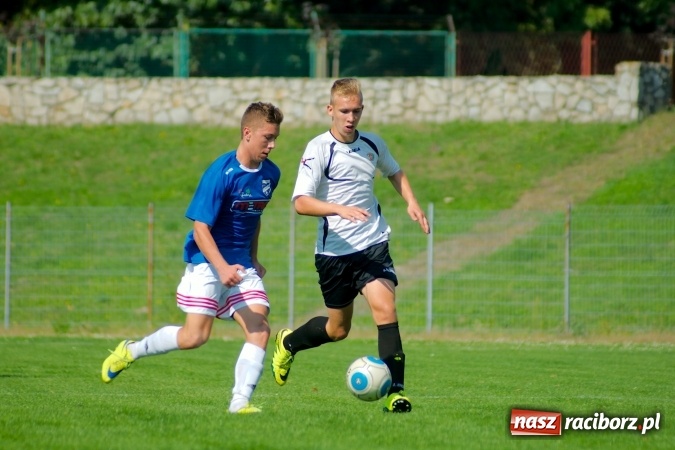 Zdjęcie w galerii na portalu naszraciborz.pl: Inauguracyjny remis Unitów w starciu z Czarnymi Sosnowiec wiadomości z regionu