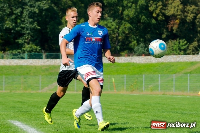 Zdjęcie w galerii na portalu naszraciborz.pl: Inauguracyjny remis Unitów w starciu z Czarnymi Sosnowiec wiadomości z regionu