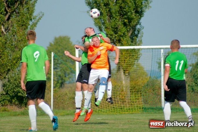 Zdjęcie w galerii na portalu naszraciborz.pl: C klasa: Rezerwy Tworkowa pięknie nie grały, lecz Bojanów pokonały wiadomości z regionu