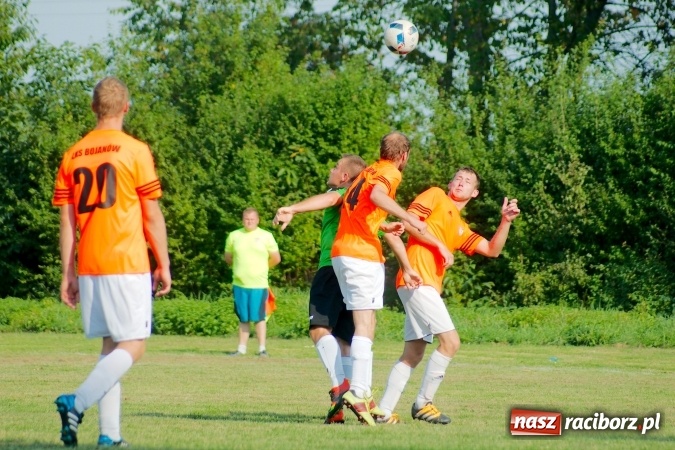 Zdjęcie w galerii na portalu naszraciborz.pl: C klasa: Rezerwy Tworkowa pięknie nie grały, lecz Bojanów pokonały wiadomości z regionu