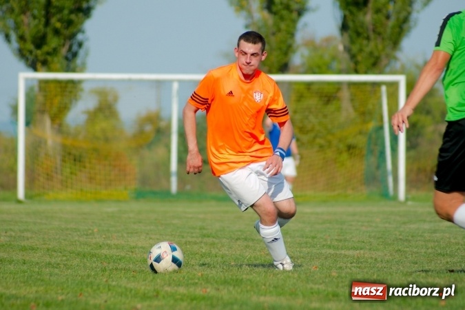 Zdjęcie w galerii na portalu naszraciborz.pl: C klasa: Rezerwy Tworkowa pięknie nie grały, lecz Bojanów pokonały wiadomości z regionu