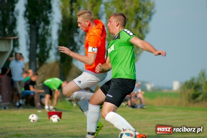 Zdjęcie w galerii na portalu naszraciborz.pl: C klasa: Rezerwy Tworkowa pięknie nie grały, lecz Bojanów pokonały wiadomości z regionu