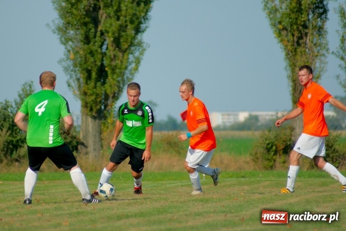 Zdjęcie w galerii na portalu naszraciborz.pl: C klasa: Rezerwy Tworkowa pięknie nie grały, lecz Bojanów pokonały wiadomości z regionu