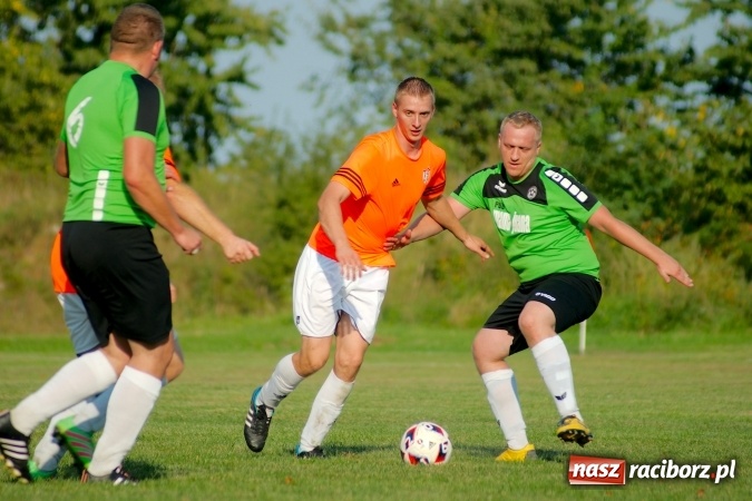 Zdjęcie w galerii na portalu naszraciborz.pl: C klasa: Rezerwy Tworkowa pięknie nie grały, lecz Bojanów pokonały wiadomości z regionu