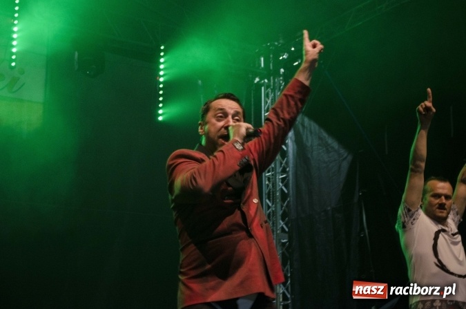 Zdjęcie w galerii na portalu naszraciborz.pl: Boys na finał kornowackich dożynek  wiadomości z regionu