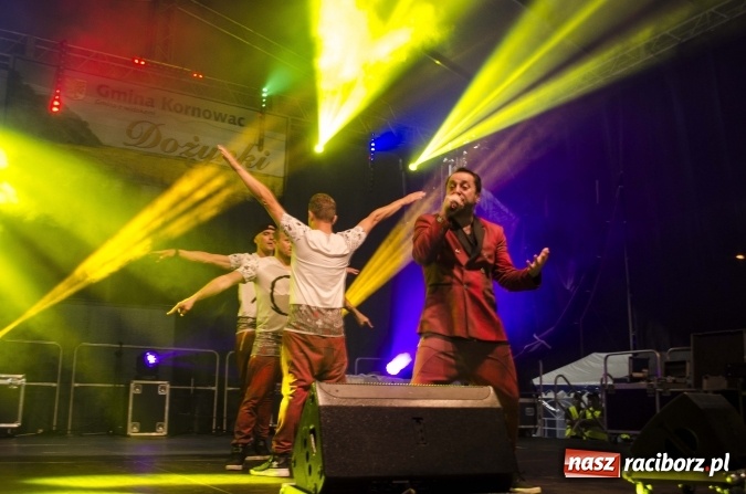 Zdjęcie w galerii na portalu naszraciborz.pl: Boys na finał kornowackich dożynek  wiadomości z regionu