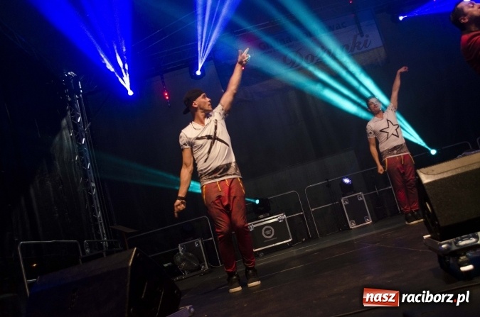 Zdjęcie w galerii na portalu naszraciborz.pl: Boys na finał kornowackich dożynek  wiadomości z regionu