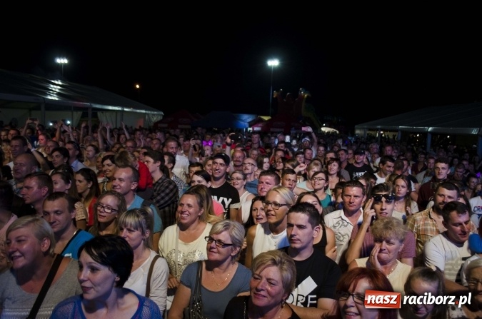 Zdjęcie w galerii na portalu naszraciborz.pl: Boys na finał kornowackich dożynek  wiadomości z regionu