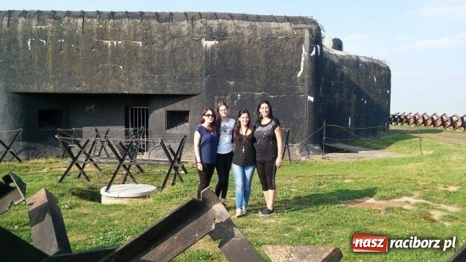 Zdjęcie w galerii na portalu naszraciborz.pl: Kolumbijska i grecka przygoda uczniów Zespołu Szkół w Pietrowicach Wielkich  wiadomości z regionu