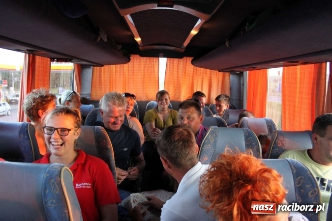 Zdjęcie w galerii na portalu naszraciborz.pl: Cyprzan&oacute;w i Wojnowice mistrzami i wicemistrzami na Mistrzostwach Polski junior&oacute;w gry w Palanta wiadomości z regionu